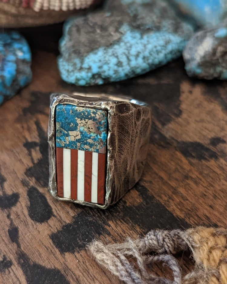 AMERICAN FLAG RING